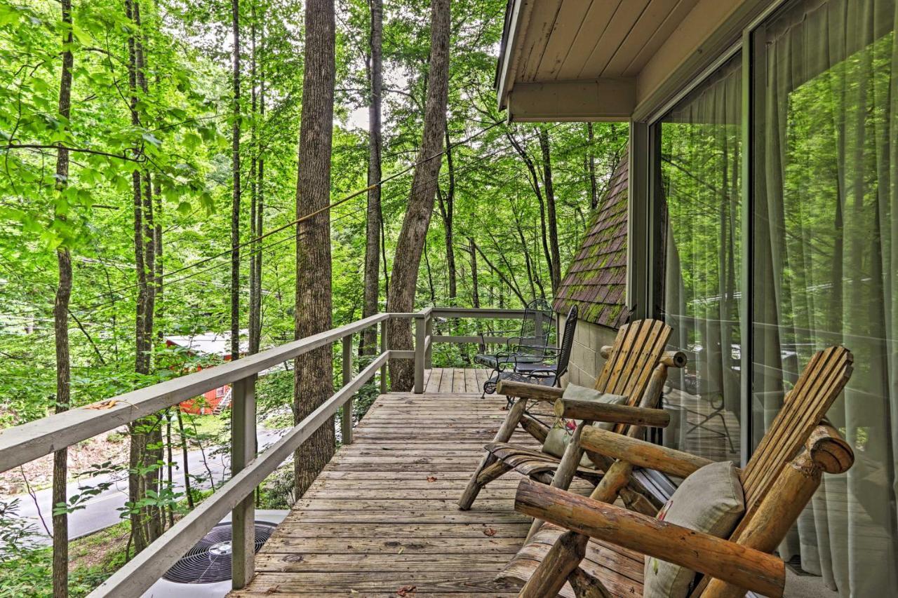 Snuggle Inn In The Heart Of Chalet Village! Gatlinburg Exterior foto